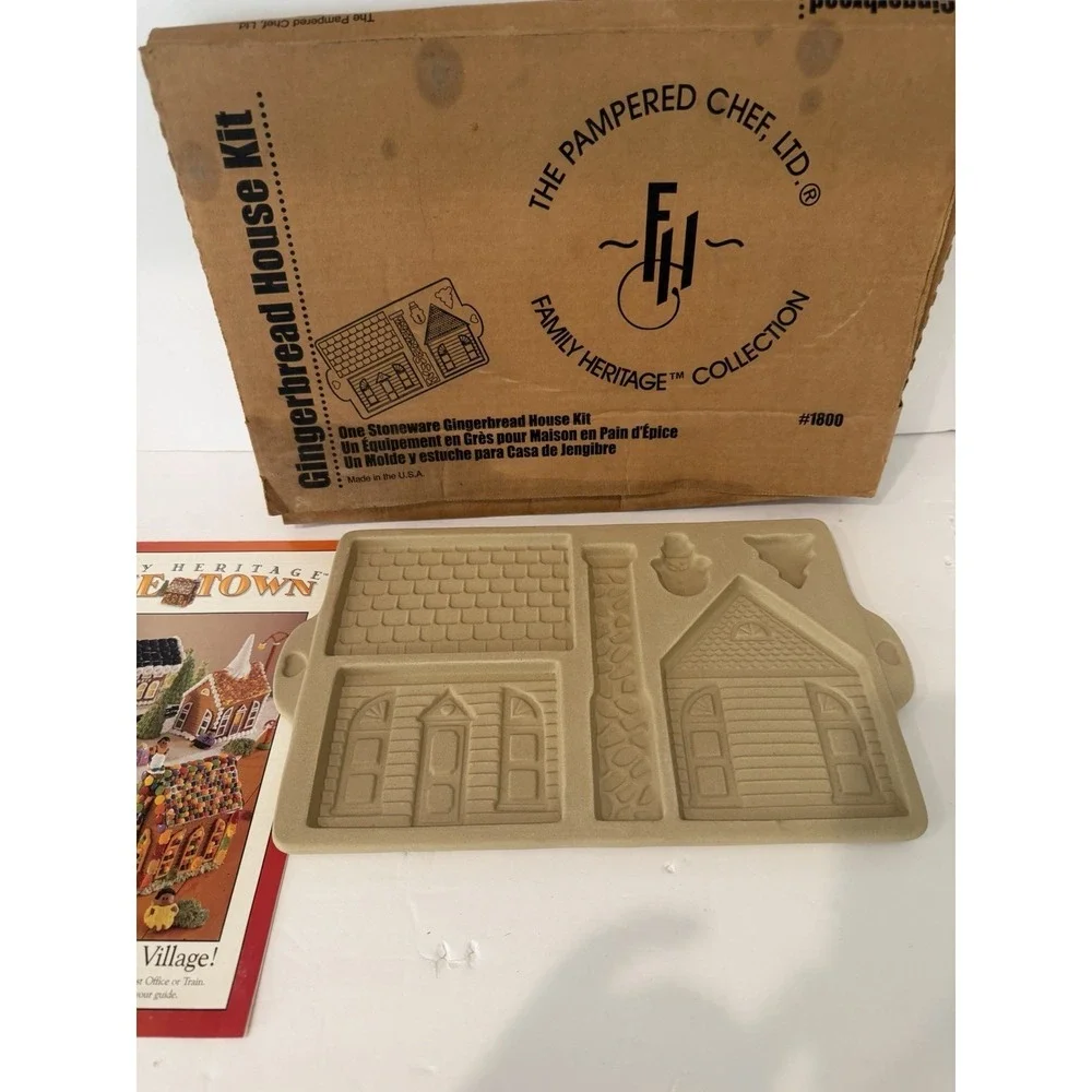 VTG Pampered Chef Stoneware Gingerbread House Mold Family Heritage #1800 USA
